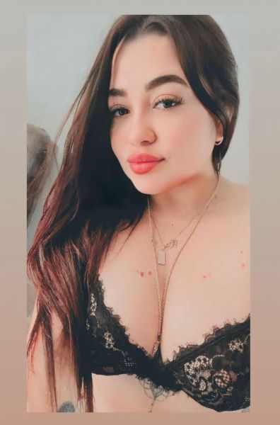 Saludos, me llamo Camila Restrepo, estás
ante una candente, cariñosa, morbosa y
placentera escort independiente de 26
años de edad. Estoy recién llegadita a la
ciudad y soy de nacionalidad colombiana.

